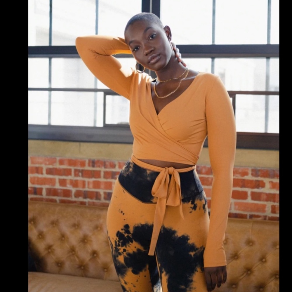Balance Athletica- The Dancer Wrap
Top - Flare